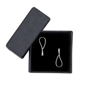 Gebogen Ohrstecker in 925 Silber