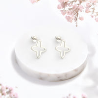 Blume Ohrstecker in 925 Silber