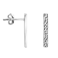 Gehämmert Ohrstecker in 925 Silber