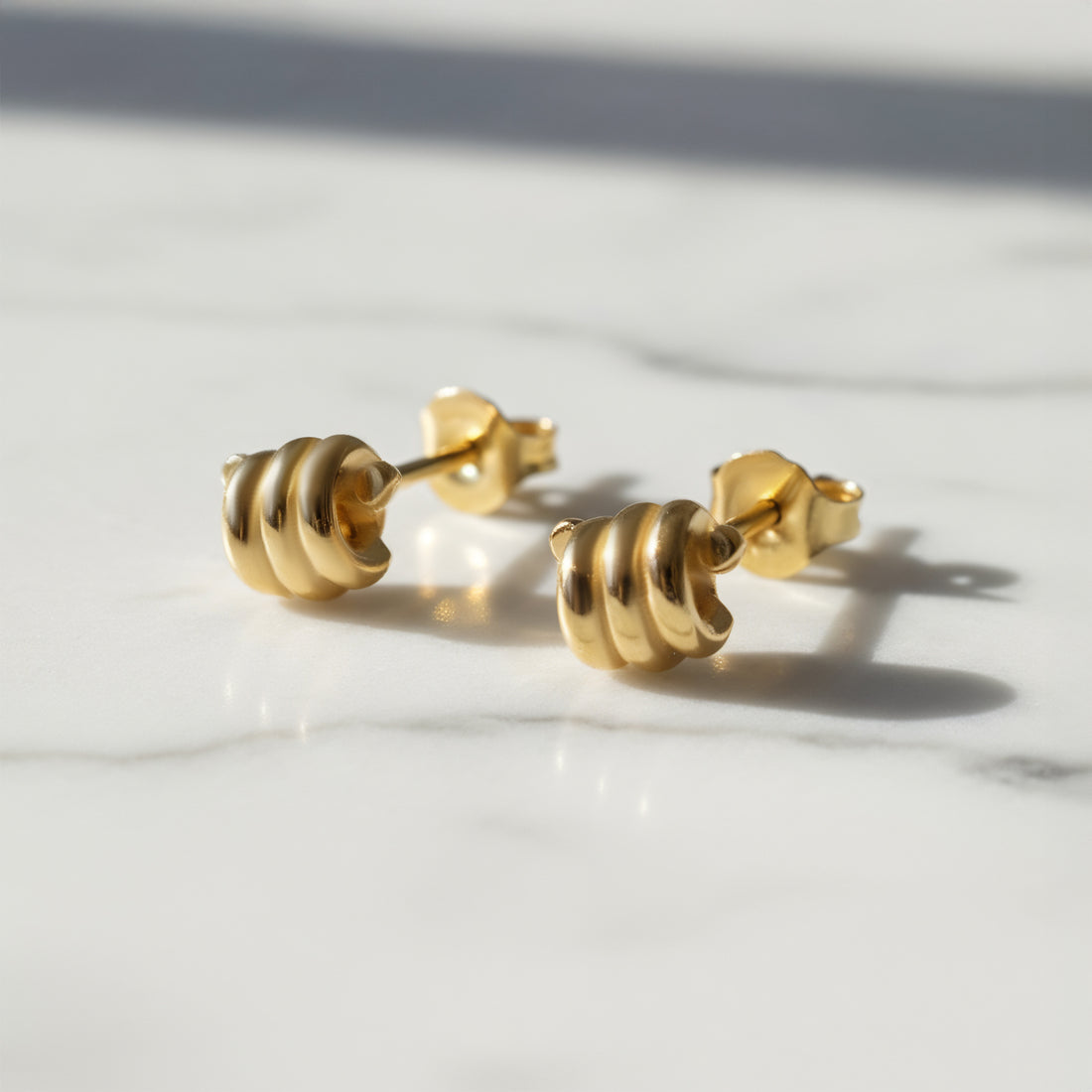 Knoten Ohrstecker in 925 Silber