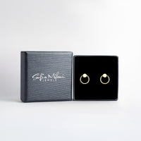 Boxansicht von Geriffelter Kreis Ohrstecker in 925 Silber von Sofia Milani - E1607