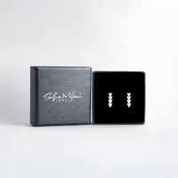 Boxansicht von Pfeil Ohrstecker in 925 Silber von Sofia Milani - E1628