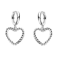 Haupt- und Seitenansicht von Gedrehtes Herz Ohrhänger in 925 Silber von Sofia Milani - E2090