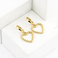 CloseUp Ansicht von Gedrehtes Herz Ohrhänger in 925 Silber von Sofia Milani - E2091