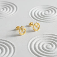 CloseUp Ansicht von Gebogen Ohrstecker in 925 Silber von Sofia Milani - E2547