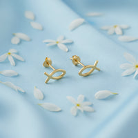 CloseUp Ansicht von Fisch Ohrstecker in 925 Silber von Sofia Milani - E2561