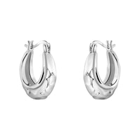 Haupt- und Seitenansicht von Gehämmerte Creolen in 925 Silber von Sofia Milani - E2728