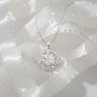 CloseUp Ansicht von Blumen Ornamenten Halskette in 925 Silber von Sofia Milani - N0644