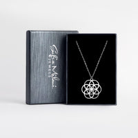 Boxansicht von Blumen Ornamenten Halskette in 925 Silber von Sofia Milani - N0782