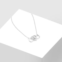 Displayansicht von Herz Unendlichkeit Halskette in 925 Silber von Sofia Milani - N0584