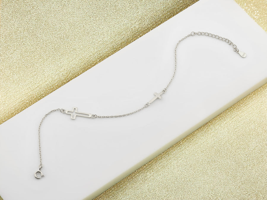 CloseUp Ansicht von Kreuz Armband in 925 Silber von Sofia Milani - B0131
