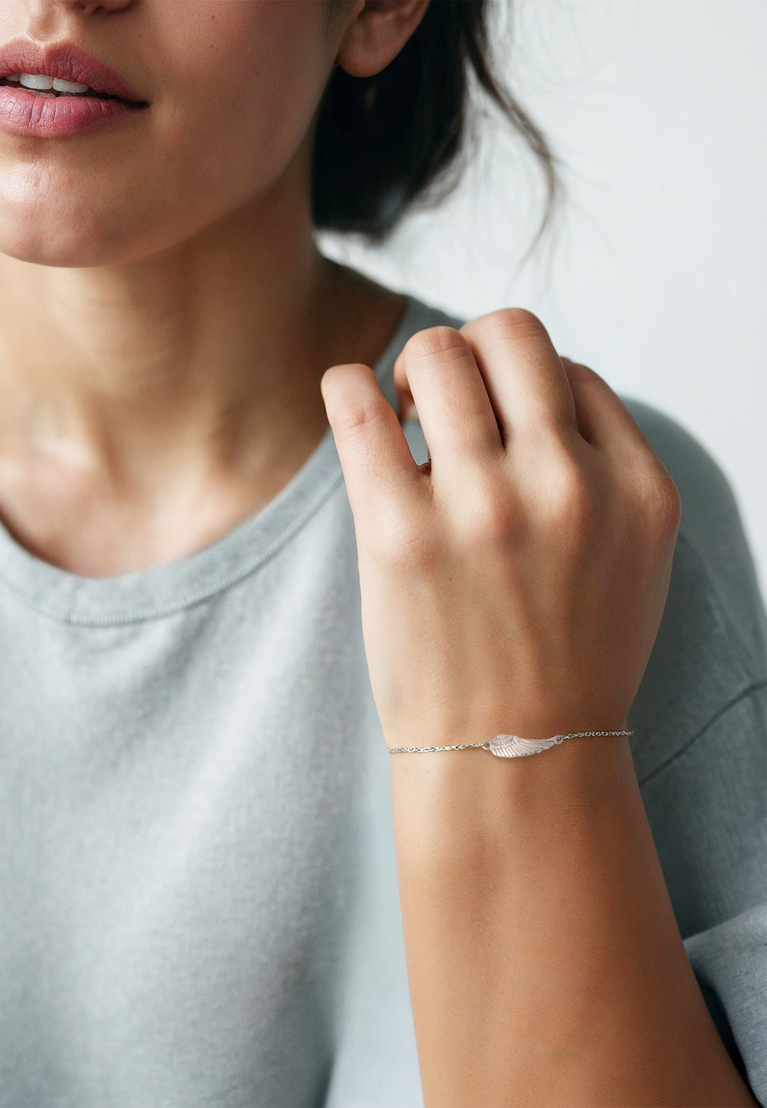 Modelansicht von Flügel Armband in 925 Silber von Sofia Milani - B0135