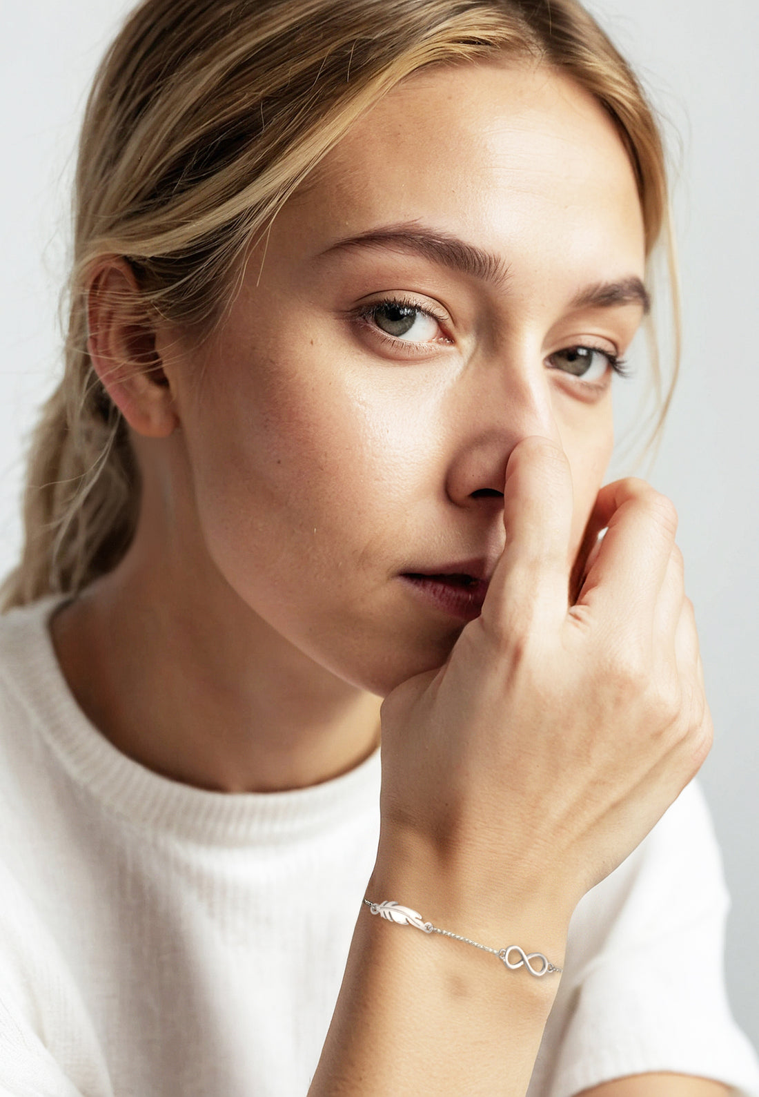 Modelansicht von Flügel Armband in 925 Silber von Sofia Milani - B0172
