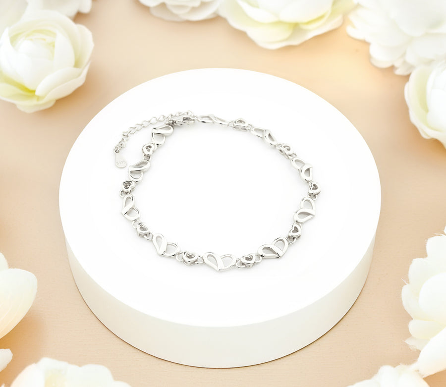 CloseUp Ansicht von Doppeltes Herz Armband in 925 Silber von Sofia Milani - B0363