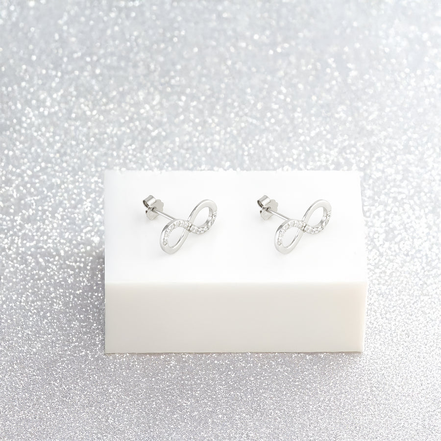 Unendlich Ohrstecker in 925 Silber