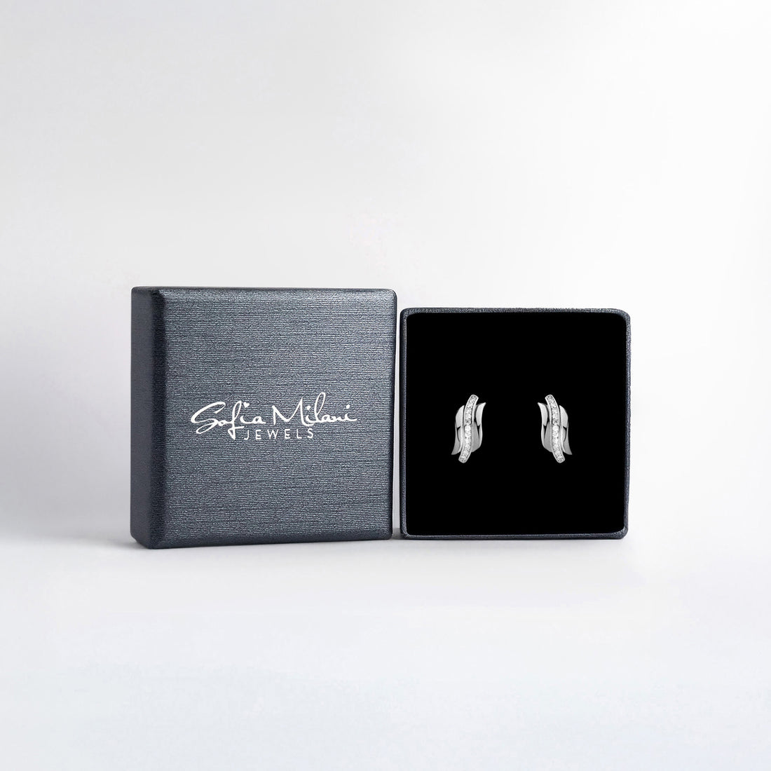 Gebogen Ohrstecker in 925 Silber