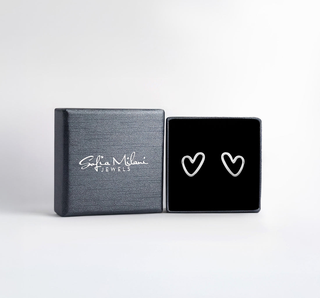 Boxansicht von Herz Ohrstecker in 925 Silber von Sofia Milani - E0816