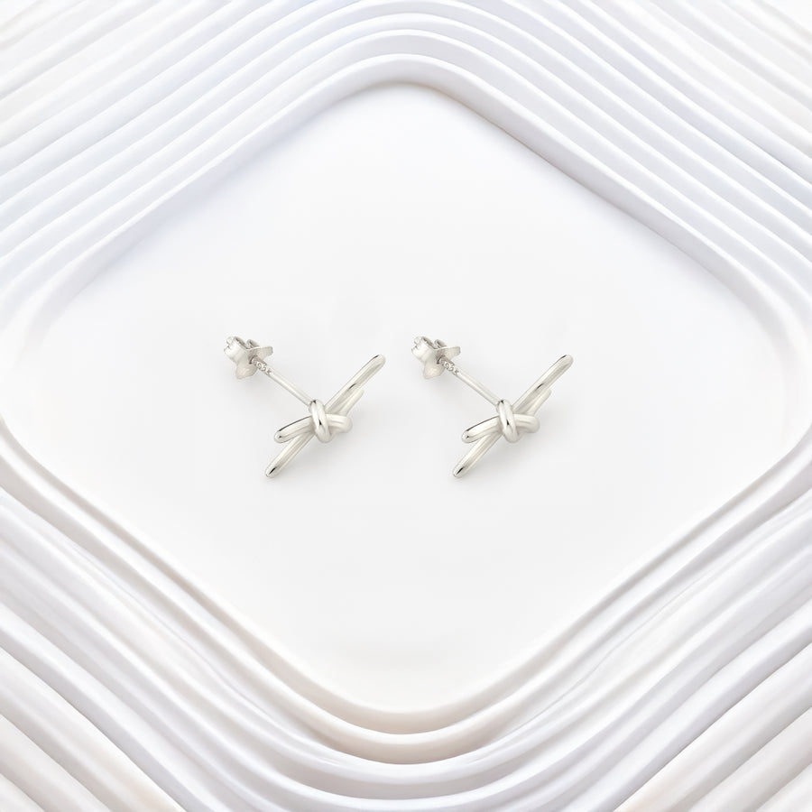 Knoten Ohrstecker in 925 Silber