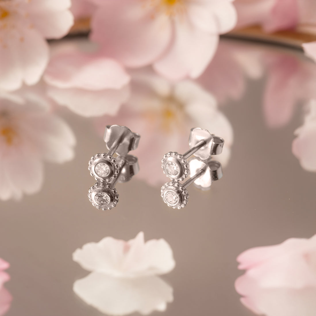 Blume Ohrstecker in 925 Silber