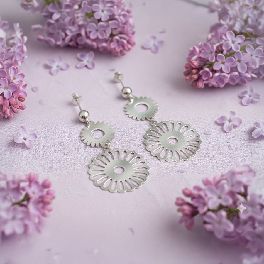 Blume Ohrhänger in 925 Silber