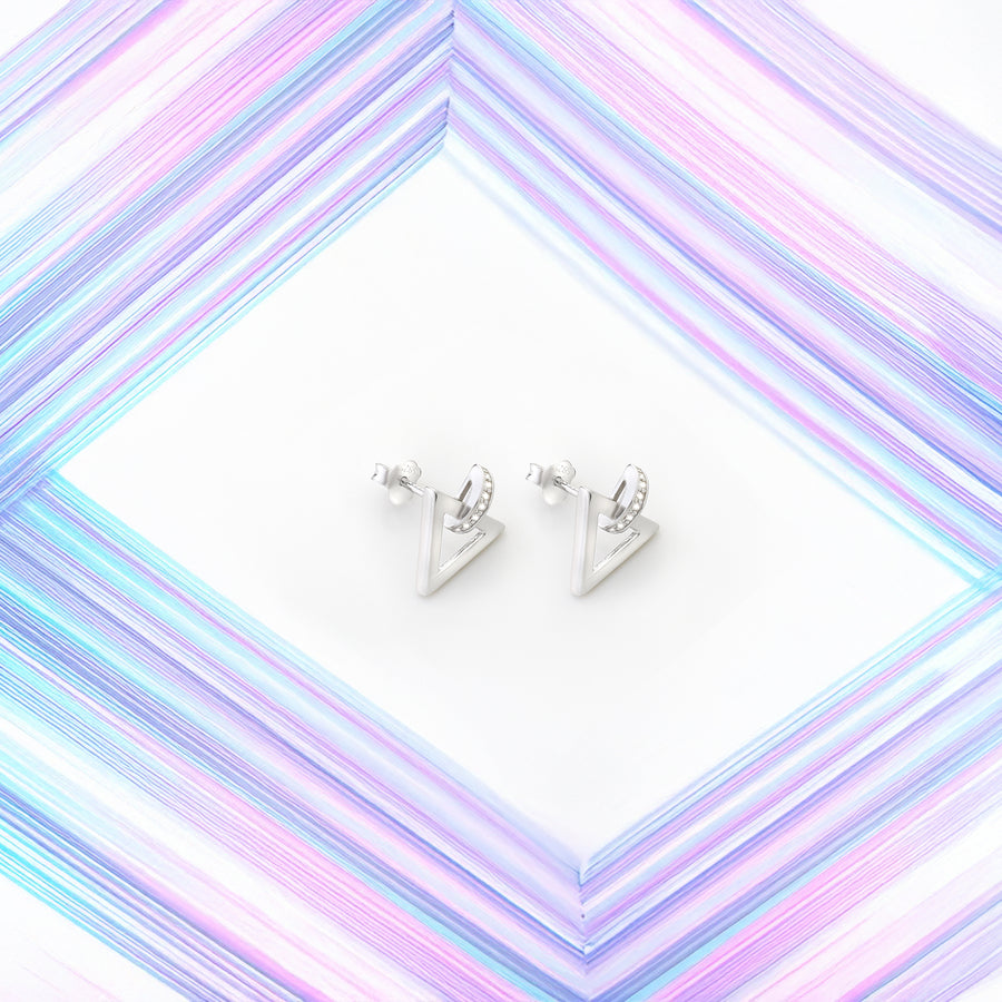 Dreieck Ohrstecker in 925 Silber