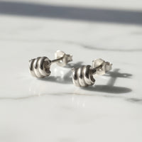 Knoten Ohrstecker in 925 Silber