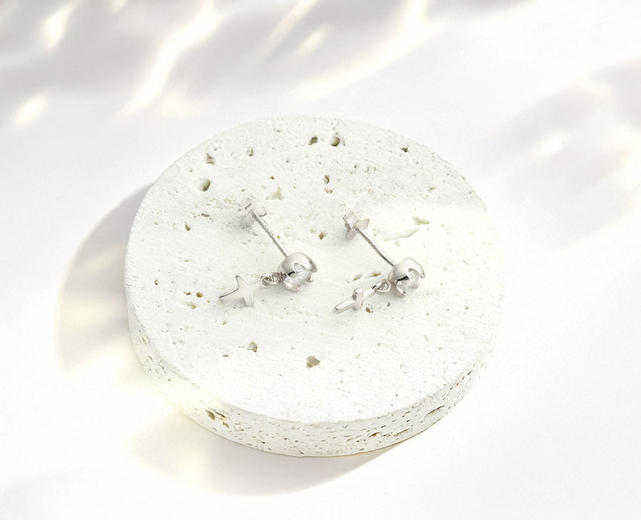 Zirconia Kreuz Ohrstecker in 925 Silber