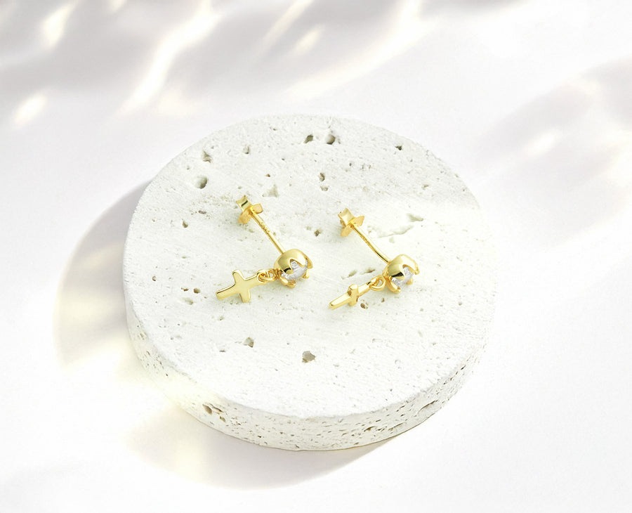 Zirconia Kreuz Ohrstecker in 925 Silber