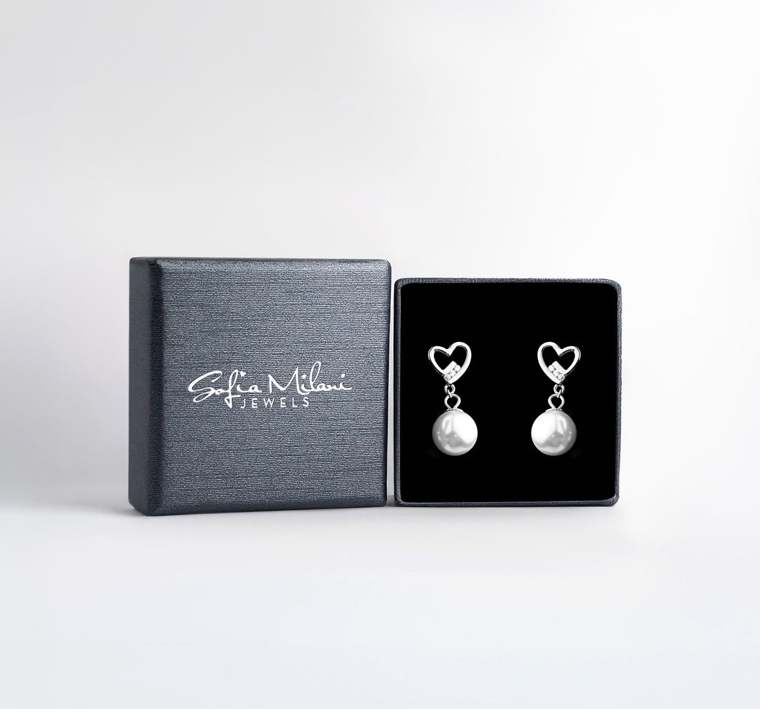 Boxansicht von Herz Perle Ohrhänger in 925 Silber von Sofia Milani - E1600