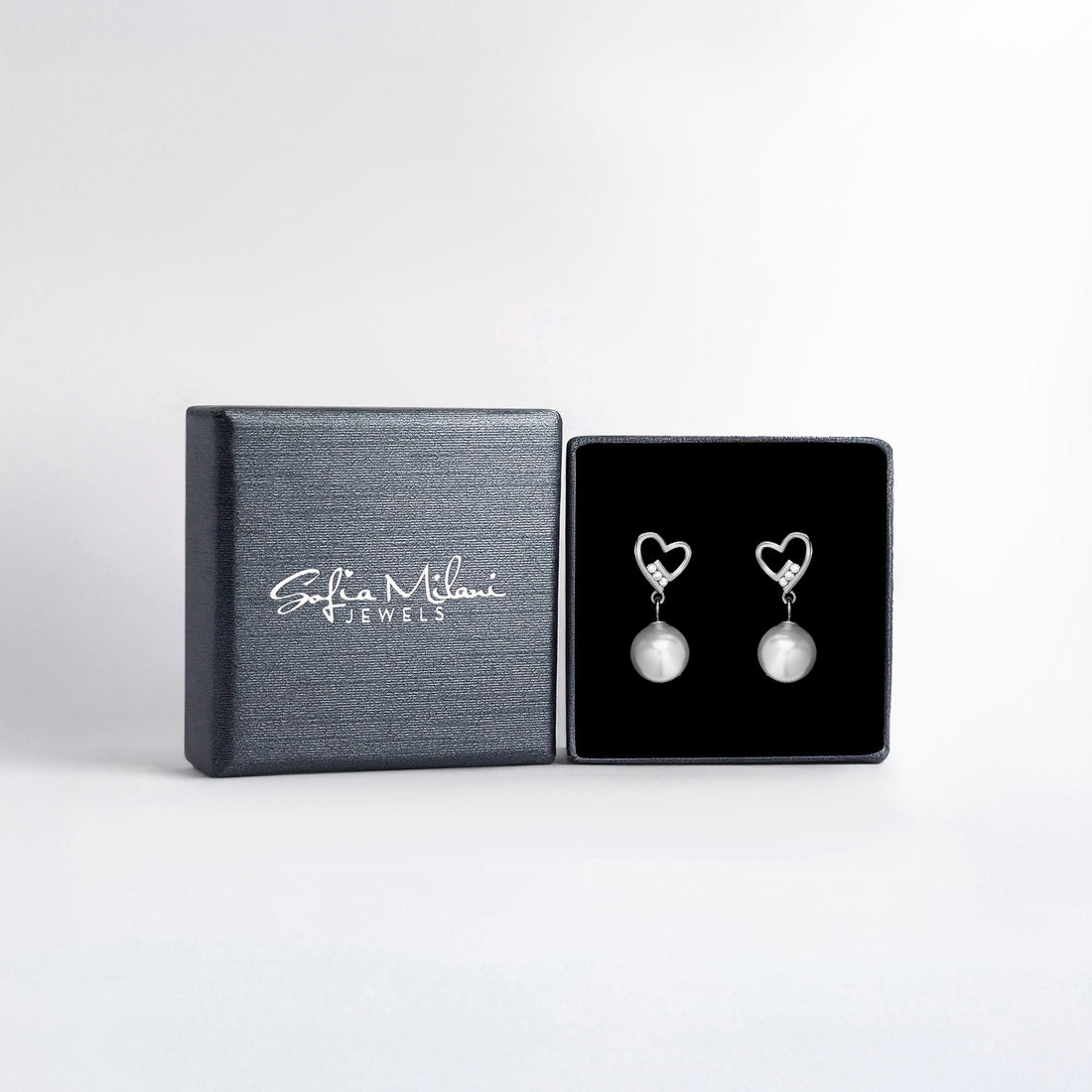 Boxansicht von Herz Perle Ohrhänger in 925 Silber von Sofia Milani - E1600