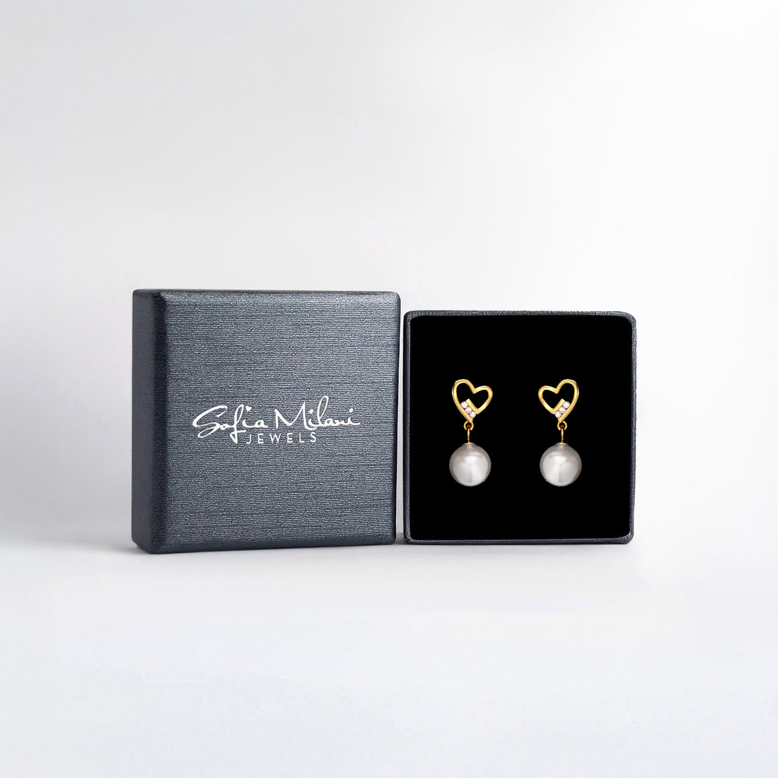 Boxansicht von Herz Perle Ohrhänger in 925 Silber von Sofia Milani - E1601