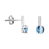 Haupt- und Seitenansicht von Zirkonia Ohrstecker in 925 Silber von Sofia Milani - E1689