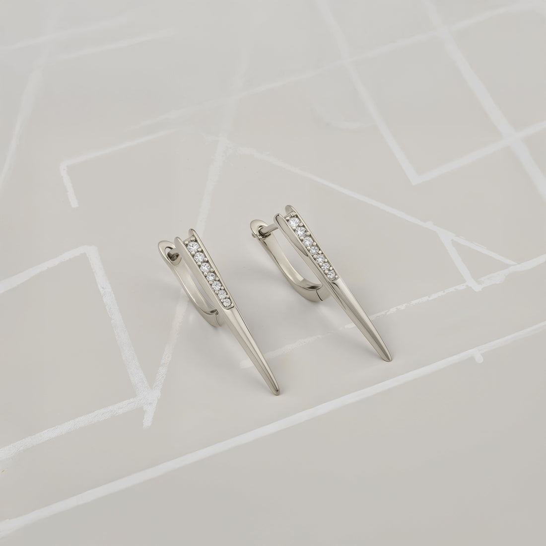 Spitze Ohrstecker in 925 Silber von Sofia Milani - E1819