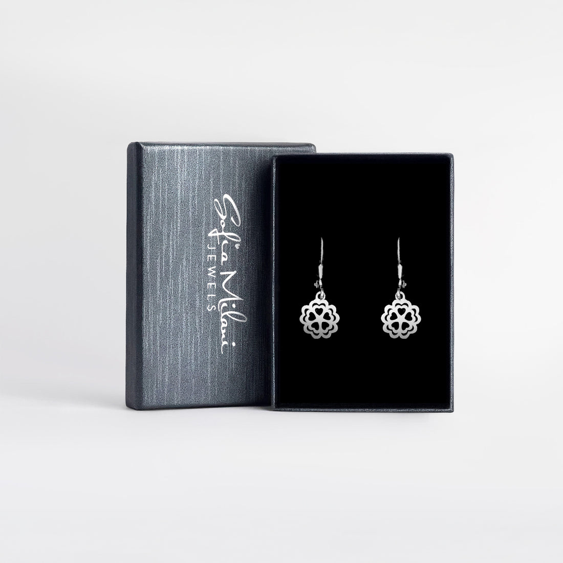 Boxansicht von Herz Blumen Ohrhänger in 925 Silber von Sofia Milani - E1865