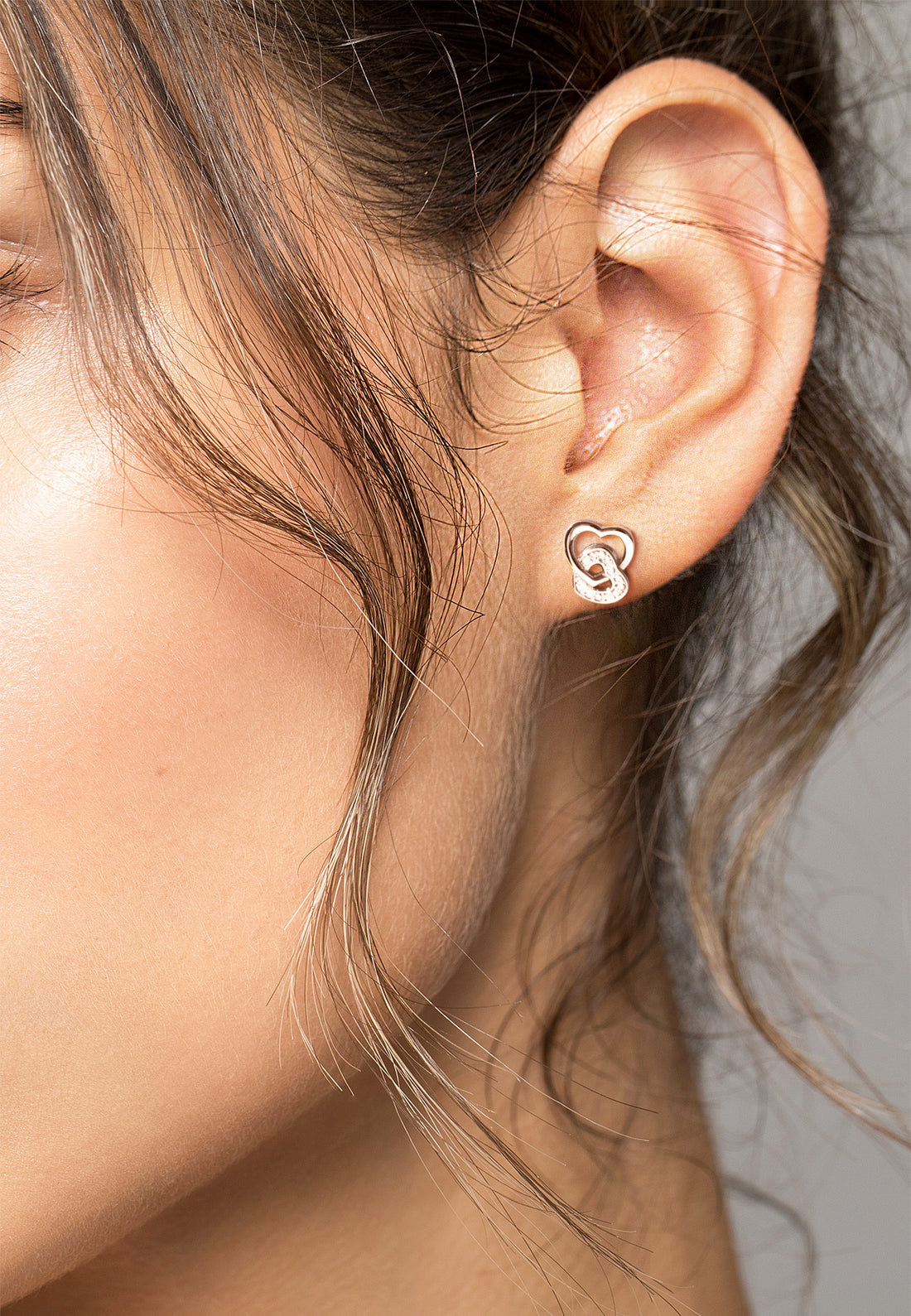Modelansicht von Doppeltes Herz Ohrstecker in 925 Silber von Sofia Milani - E2200