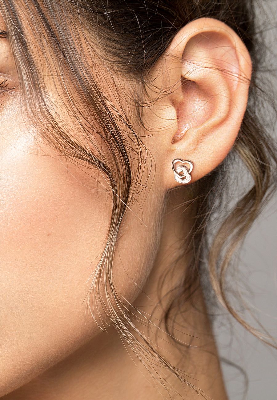 Modelansicht von Doppeltes Herz Ohrstecker in 925 Silber von Sofia Milani - E2200
