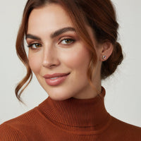 Model Ansicht von Stern Ohrstecker in 925 Silber von Sofia Milani - E2237