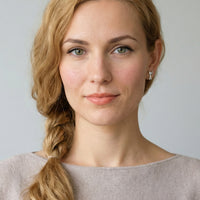 Modelansicht von Katzen Ohrstecker in 925 Silber von Sofia Milani - E2260