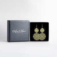 Boxansicht von Ornamenten Ohrhänger in 925 Silber von Sofia Milani - E2550