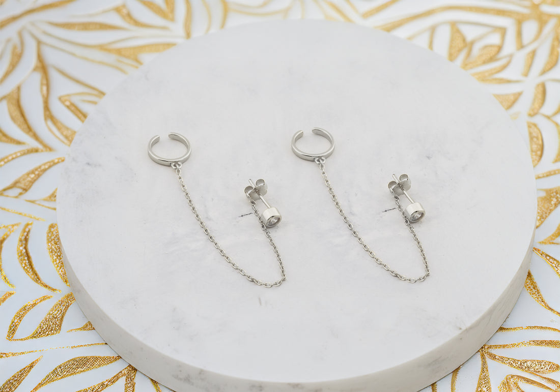 CloseUp Ansicht von Ketten Ear Cuff in 925 Silber von Sofia Milani - E2599