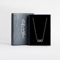 Boxansicht von Unendlich Infinity Halskette in 925 Silber von Sofia Milani - N0060