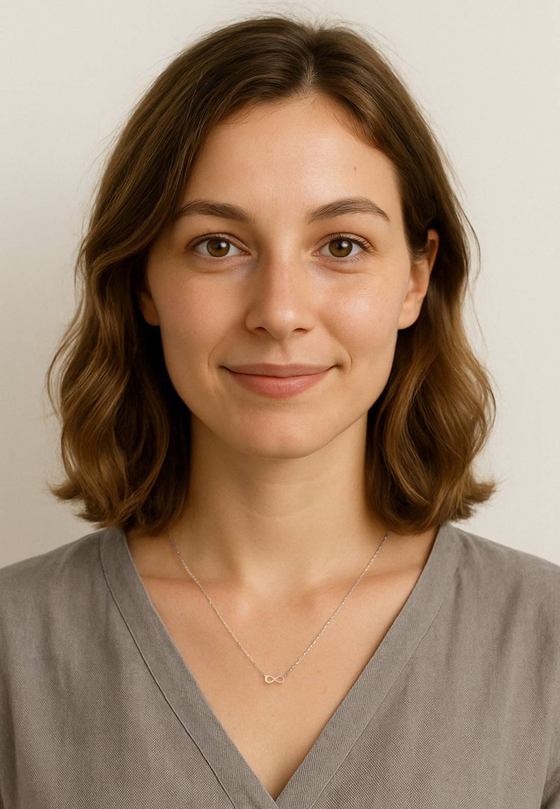 Modelansicht von Unendlich Infinity Halskette in 925 Silber von Sofia Milani - N0060