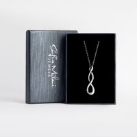 Boxansicht von Unendlich Infinity Halskette in 925 Silber von Sofia Milani - N0311