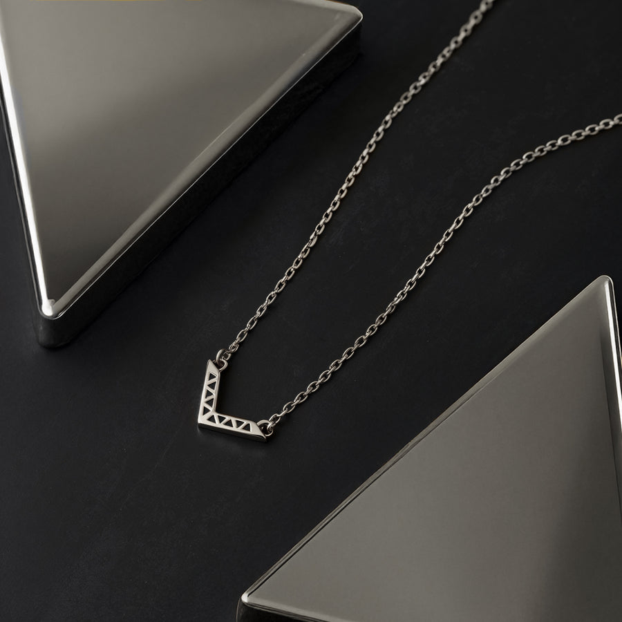 Dreieck Halskette in 925 Silber