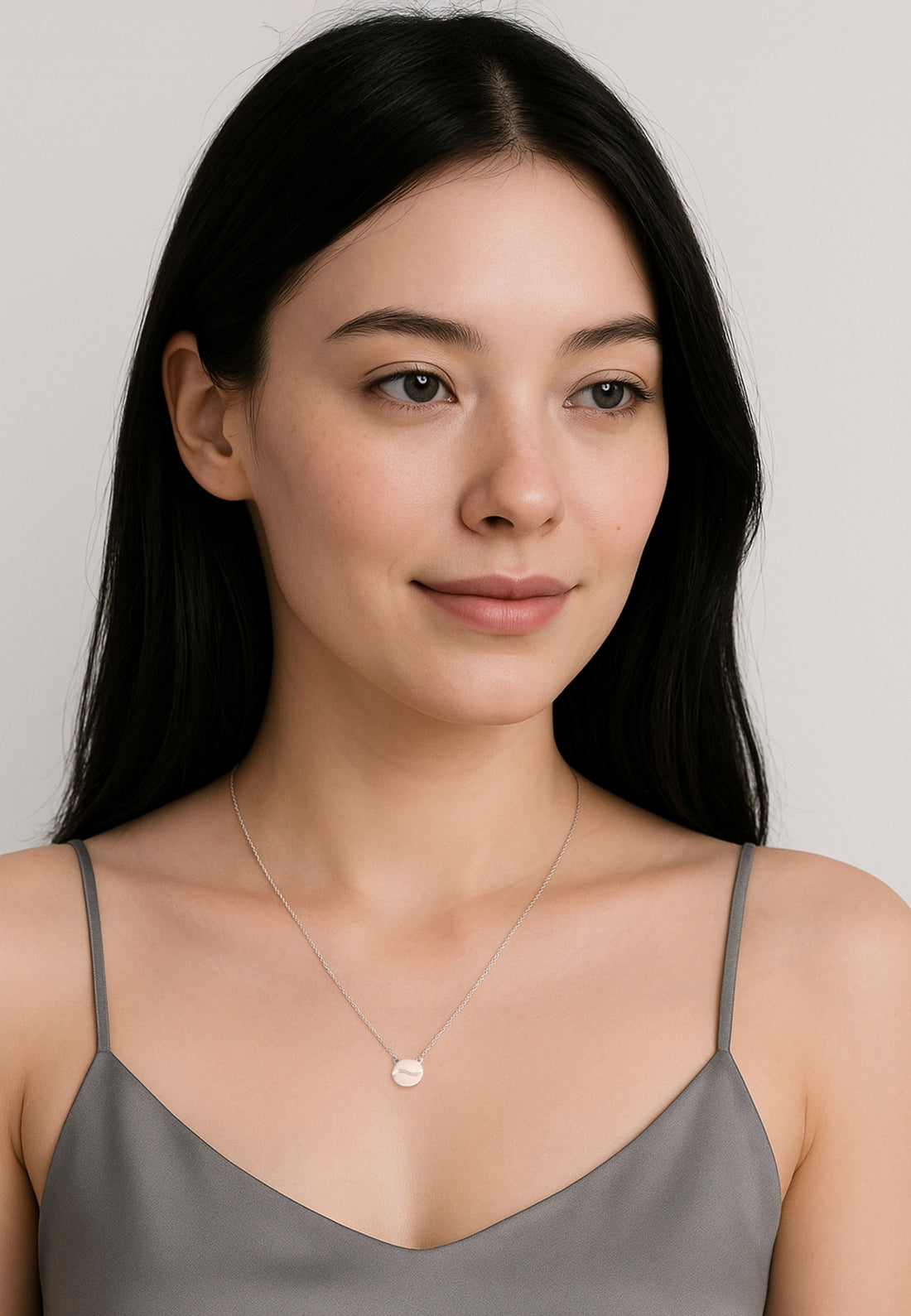 Modelansicht von Ying und Yang Kreis Halskette in 925 Silber von Sofia Milani - N0540