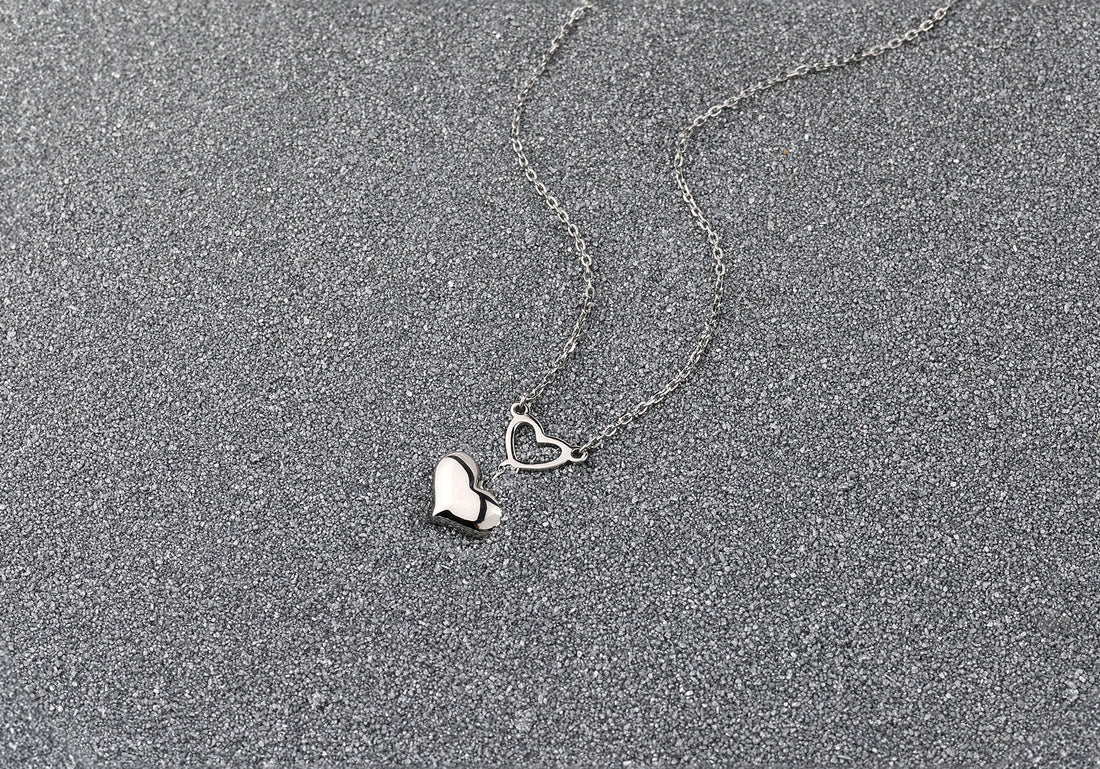 CloseUp Ansicht von Herz Halskette in 925 Silber von Sofia Milani - N0640