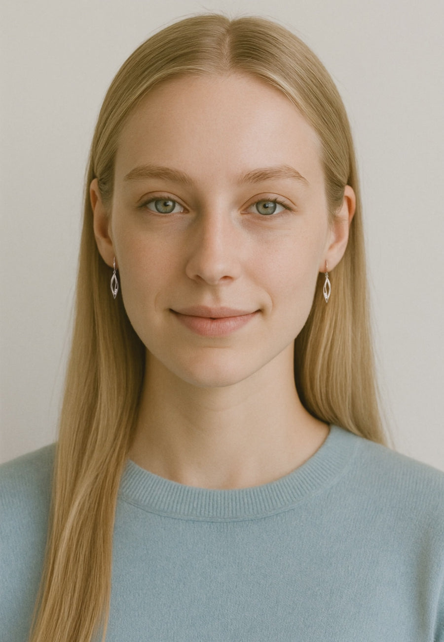 Gedreht Ohrhänger in 925 Silber