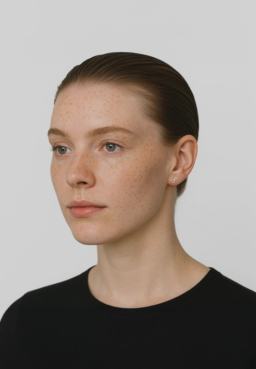 Unendlich Infinity Ohrstecker in 925 Silber