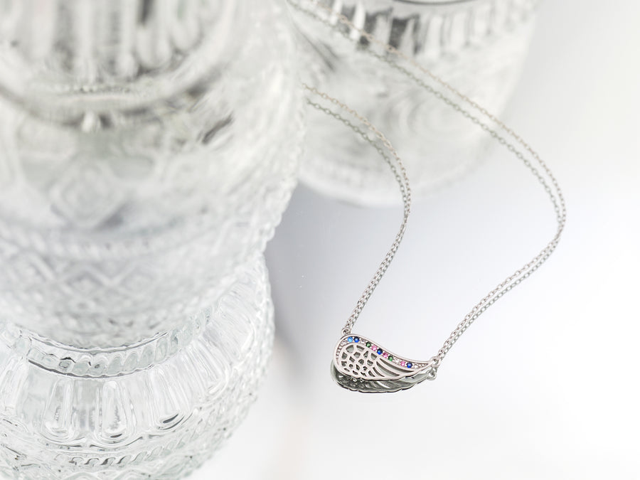 CloseUp Ansicht von Flügel Engel Halskette in 925 Silber von Sofia Milani - N0750